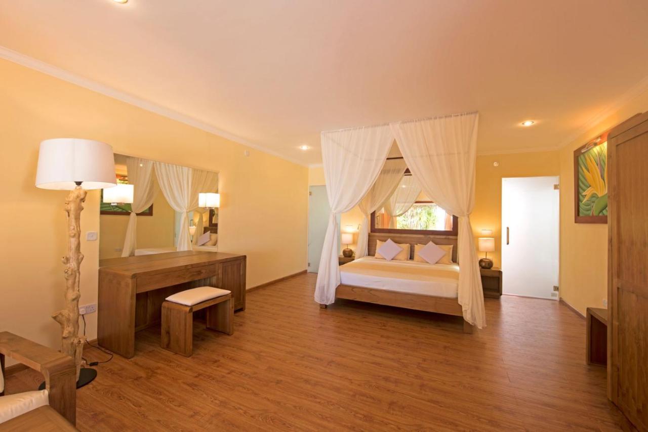 Thulhagiri Island Resort & Spa Thulhaagiri Buitenkant foto