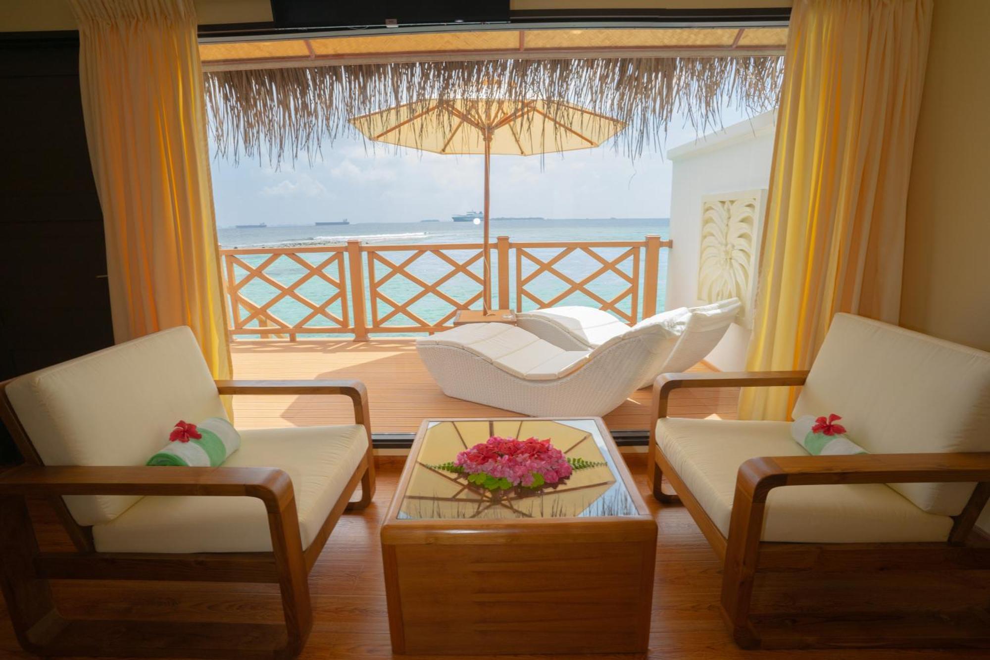 Thulhagiri Island Resort & Spa Thulhaagiri Buitenkant foto